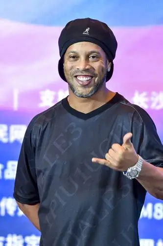 球来压制对